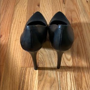 Jessica Simpson Shoes - Jessica Simpson Leather Platform Heels Jessica Simpson Shoes - Jessica Simpson Leather Platform Heels